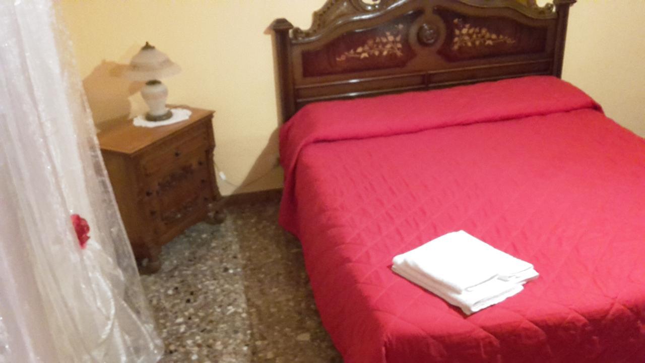 Affittacamere Di Fabio Principale Talsano Buitenkant foto